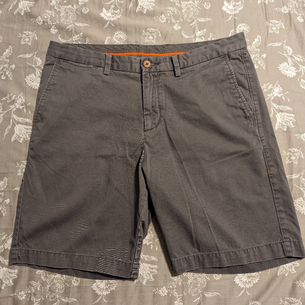 Tommy Bahama men's size 35 shorts
